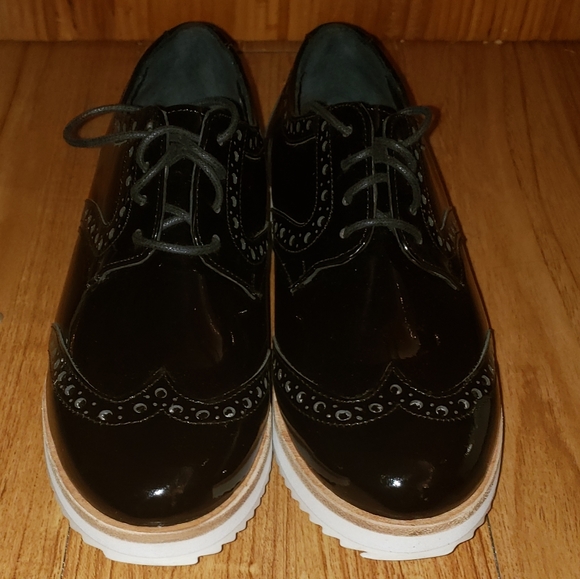 Patent Leather Boyfriend Oxfords - Picture 3 of 5